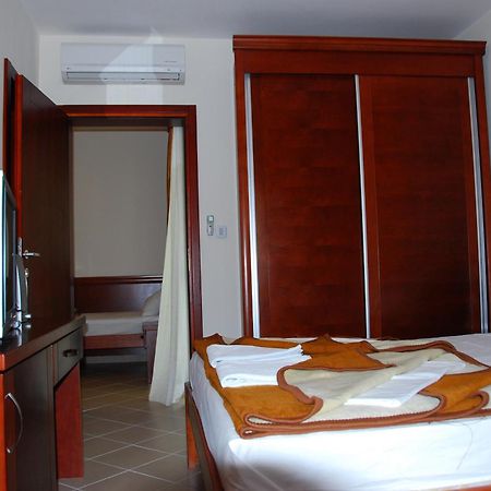 Apartments Krapina Будва Екстериор снимка
