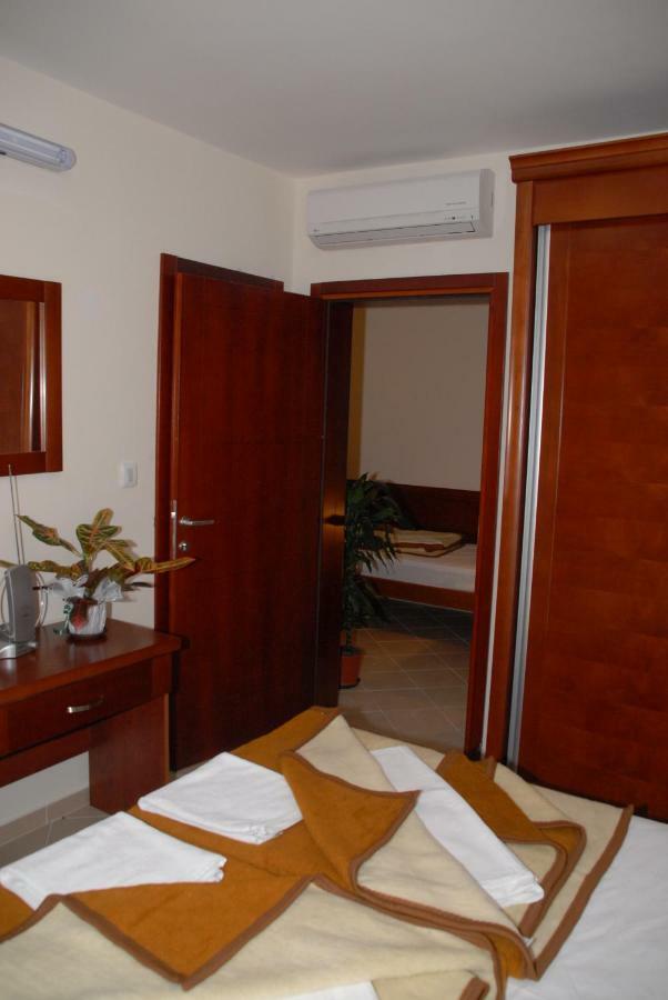 Apartments Krapina Будва Екстериор снимка