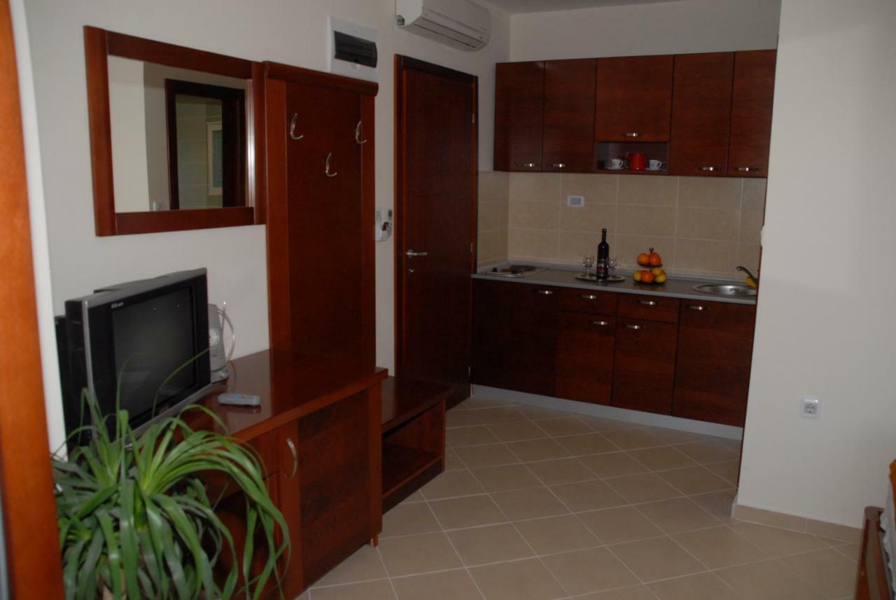 Apartments Krapina Будва Екстериор снимка